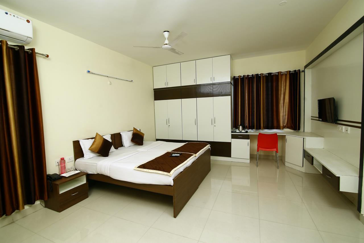 Hotel Fresh Living Prime Hitech Hajdarábád Exteriér fotografie